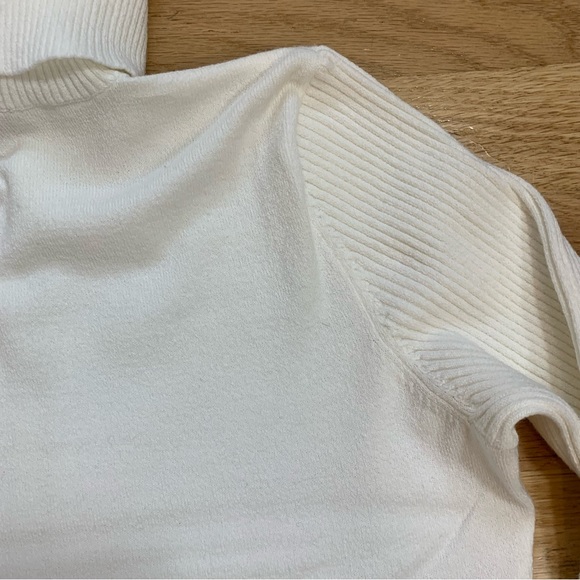 INC International Concepts Winter White Turtle Neck Sweater Size Large - Picture 9 of 14